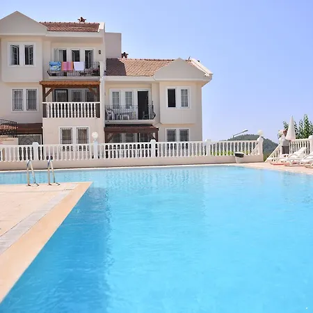 Pine Grove Upper C3 Apartment Oludeniz